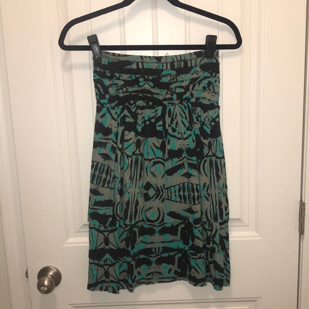 Hurley patterned strapless dress